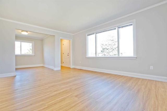 11 Harrow Dr, House detached with 3 bedrooms, 2 bathrooms and 4 parking in Toronto ON | Image 22