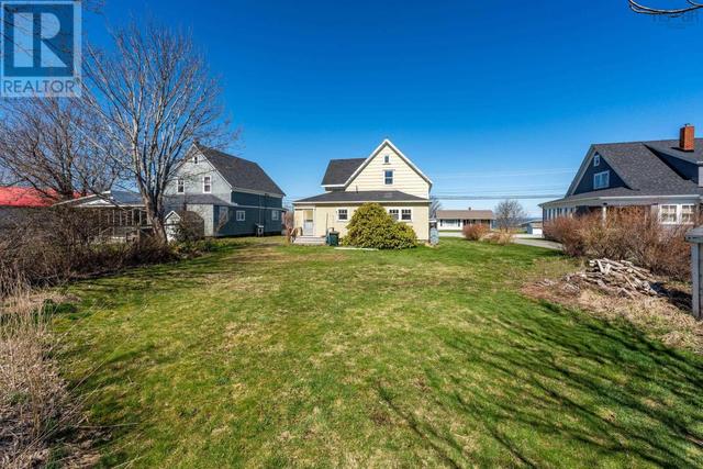 8378 Highway 1, House detached with 5 bedrooms, 1 bathrooms and null parking in Clare NS | Image 17