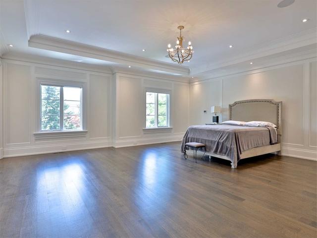 39 Arjay Cres, House detached with 5 bedrooms, 9 bathrooms and 11 parking in Toronto ON | Image 14