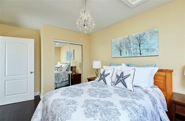 Th13 - 8 Rean Dr, Townhouse with 3 bedrooms, 4 bathrooms and 2 parking in Toronto ON | Image 15