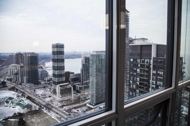 Uph05 - 2220 Lake Shore Blvd, Condo with 1 bedrooms, 1 bathrooms and 1 parking in Toronto ON | Image 4