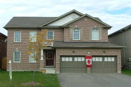 16 Kidbrook Rd, House detached with 4 bedrooms, 3 bathrooms and 4 parking in Brampton ON | Image 1