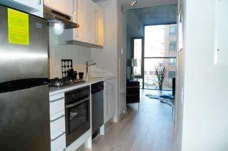 402 - 25 Oxley St, Condo with 0 bedrooms, 1 bathrooms and null parking in Toronto ON | Image 6