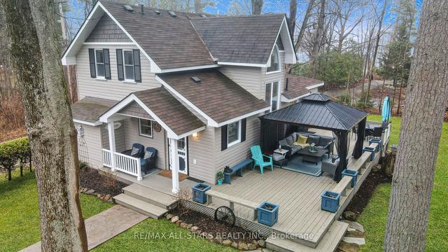 192 Wrenhaven Rd, House detached with 2 bedrooms, 2 bathrooms and 4 parking in Kawartha Lakes ON | Image 1