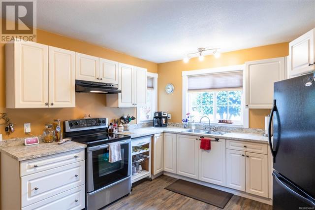491 Miller Pl, House detached with 3 bedrooms, 2 bathrooms and 4 parking in Nanaimo H BC | Image 12