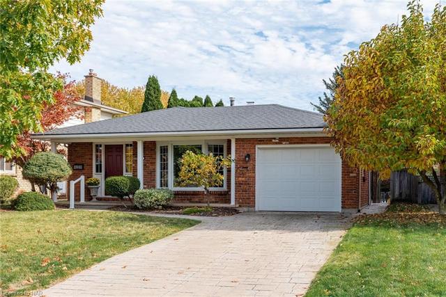 34 Lakebreeze Crescent, House detached with 3 bedrooms, 2 bathrooms and 3 parking in St. Catharines ON | Image 24