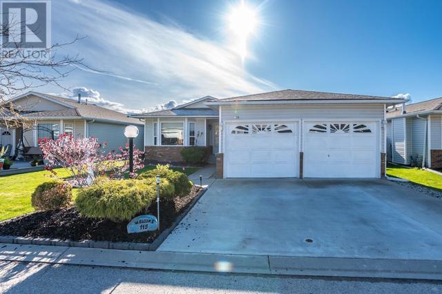 115 Heron Drive, House detached with 2 bedrooms, 2 bathrooms and 2 parking in Penticton 1 BC | Image 2