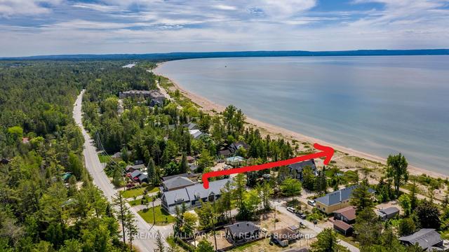 395 Eastdale Dr, House detached with 4 bedrooms, 5 bathrooms and 9 parking in Wasaga Beach ON | Image 12