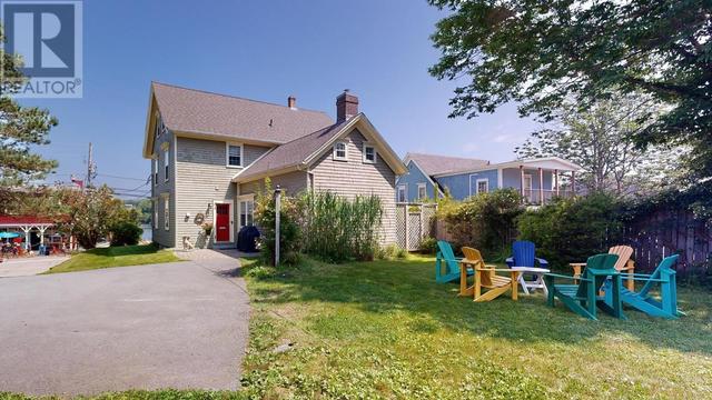 572 Main Street, House detached with 3 bedrooms, 2 bathrooms and null parking in Mahone Bay NS | Image 44