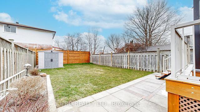 296 Porter St, House semidetached with 3 bedrooms, 2 bathrooms and 3 parking in Oshawa ON | Image 28