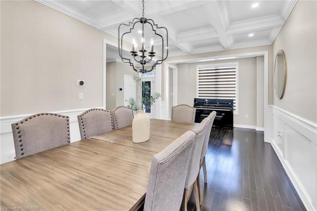 2486 Village Common Drive, House attached with 6 bedrooms, 4 bathrooms and 4 parking in Oakville ON | Image 50