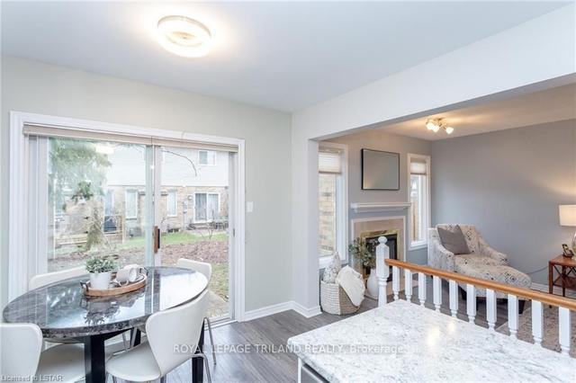 10 - 10 Rossmore Crt, Townhouse with 2 bedrooms, 4 bathrooms and 2 parking in London ON | Image 4