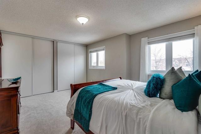 8 Thorp Cres, House attached with 3 bedrooms, 3 bathrooms and 2 parking in Ajax ON | Image 19
