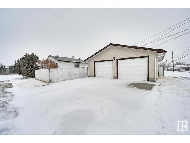 6108 142 Av Nw, House detached with 4 bedrooms, 2 bathrooms and null parking in Edmonton AB | Image 37