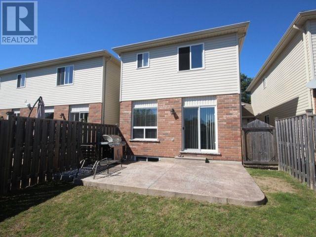 104 Upper Mercer St, House attached with 3 bedrooms, 3 bathrooms and 2 parking in Kitchener ON | Image 15
