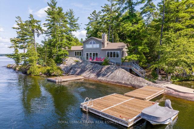 484 Juniper Island 18, House detached with 4 bedrooms, 2 bathrooms and 0 parking in Douro Dummer ON | Image 1