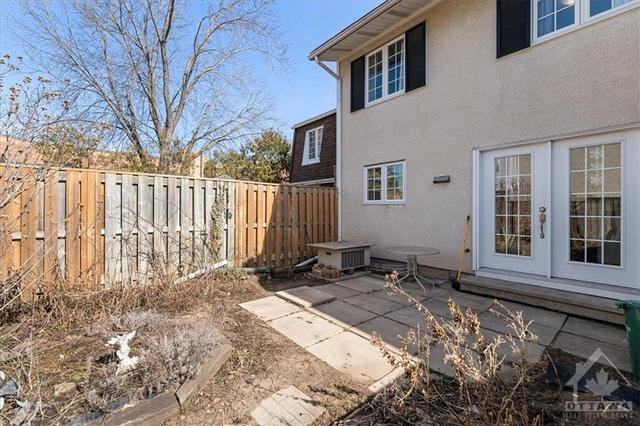 445 Kintyre Private, Townhouse with 4 bedrooms, 2 bathrooms and 1 parking in Ottawa ON | Image 23
