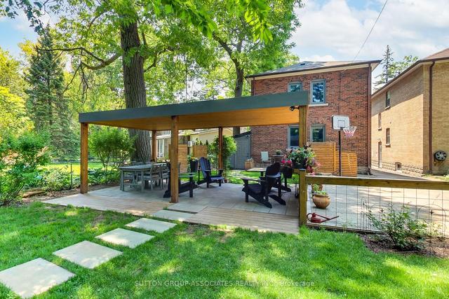 95 Braemore Gdns, House detached with 4 bedrooms, 4 bathrooms and 2 parking in Toronto ON | Image 23