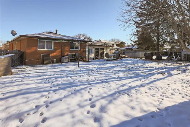 54 Cowan Avenue, House detached with 5 bedrooms, 1 bathrooms and 4 parking in Haldimand County ON | Image 47