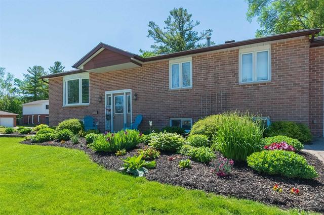 239 Mccrea Dr, House detached with 3 bedrooms, 2 bathrooms and 5 parking in Clearview ON | Image 18