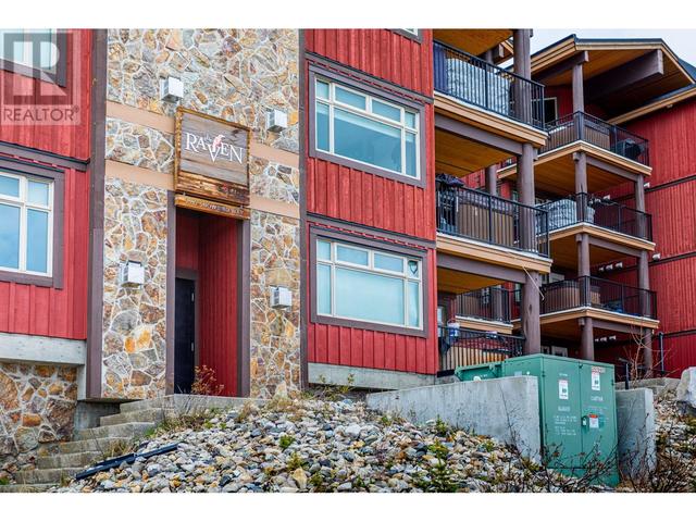 202 - 5030 Snowbird Way, Condo with 2 bedrooms, 2 bathrooms and 2 parking in Kootenay Boundary E BC | Image 2