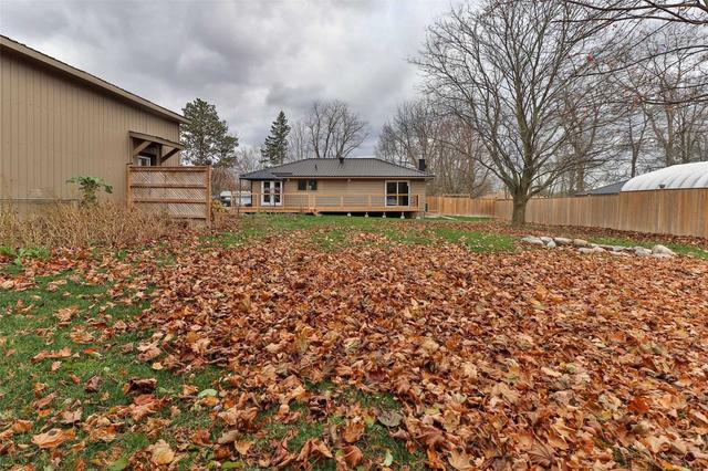 45 Jeffrey Dr, House detached with 2 bedrooms, 1 bathrooms and 12 parking in Quinte West ON | Image 16