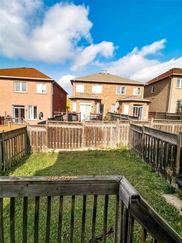 45 Silent Pond Cres, House semidetached with 3 bedrooms, 4 bathrooms and 4 parking in Brampton ON | Image 11