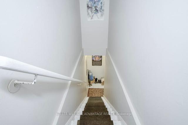 15 Pear Tree Mews, House attached with 3 bedrooms, 3 bathrooms and 2 parking in Toronto ON | Image 15