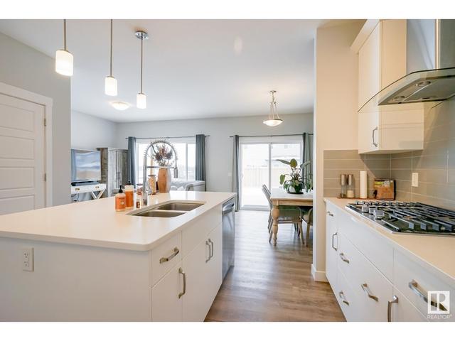 20427 99 Av Nw, House detached with 3 bedrooms, 2 bathrooms and null parking in Edmonton AB | Image 9