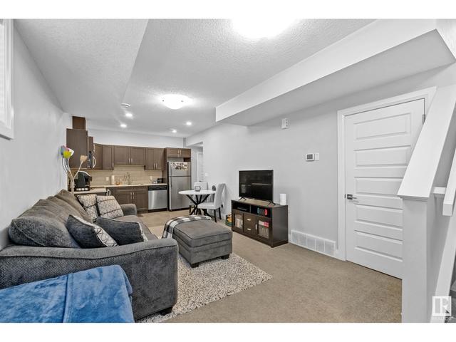 4905 Charles Pt Sw, House detached with 4 bedrooms, 3 bathrooms and null parking in Edmonton AB | Image 32