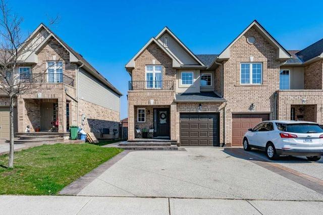 85 Meadow Wood Cres, House attached with 3 bedrooms, 4 bathrooms and 3 parking in Hamilton ON | Image 1