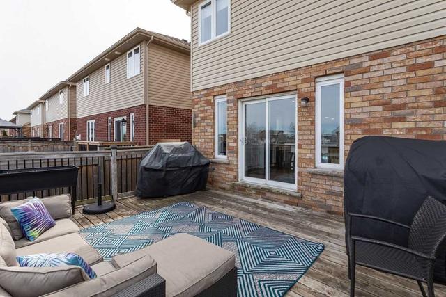 81 Whitefish Cres, House detached with 3 bedrooms, 4 bathrooms and 6 parking in Hamilton ON | Image 10
