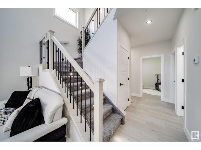 16915 47 St Nw, House detached with 4 bedrooms, 3 bathrooms and null parking in Edmonton AB | Image 23