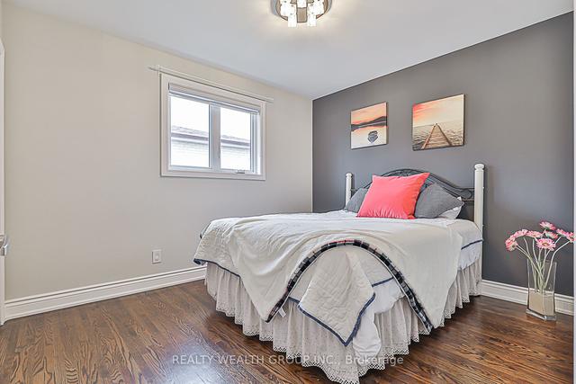 31 Greenwin Village Rd, House detached with 4 bedrooms, 2 bathrooms and 3 parking in Toronto ON | Image 17
