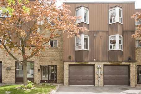 23 - 400 Bloor St, Townhouse with 4 bedrooms, 2 bathrooms and 1 parking in Mississauga ON | Image 1