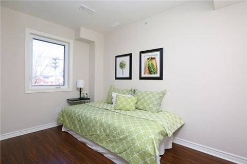 unit 2 - 1185a Queen St E, House attached with 2 bedrooms, 2 bathrooms and null parking in Toronto ON | Image 7
