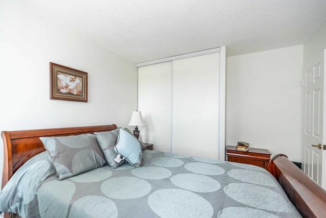 1002 - 8 Lee Centre Dr, Condo with 1 bedrooms, 1 bathrooms and 1 parking in Toronto ON | Image 11