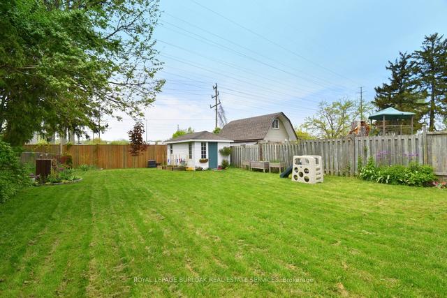 2055 Churchill Ave, House detached with 3 bedrooms, 2 bathrooms and 6 parking in Burlington ON | Image 32