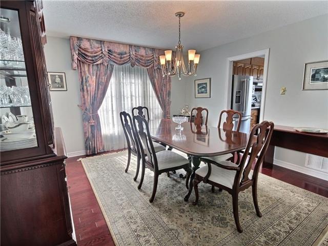 61 Hyannis Ave, House detached with 4 bedrooms, 4 bathrooms and 6 parking in Ottawa ON | Image 7