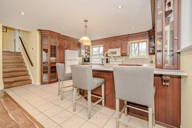 673 Ardleigh Cres, House detached with 4 bedrooms, 2 bathrooms and 3 parking in Burlington ON | Image 6