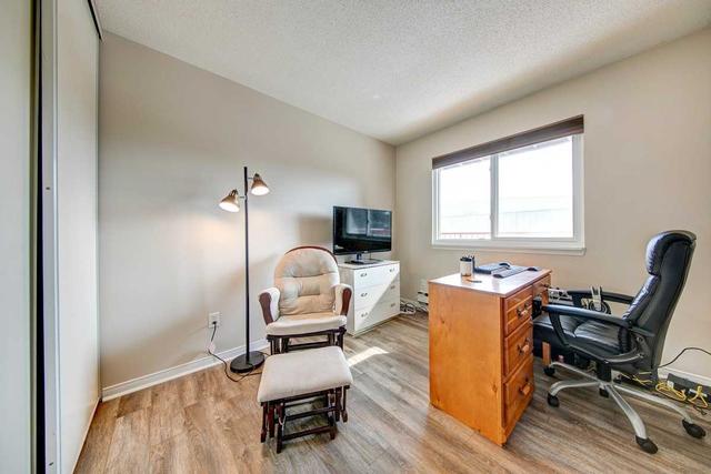 1480 Pilgrims Way, Condo with 2 bedrooms, 1 bathrooms and 1 parking in Oakville ON | Image 9