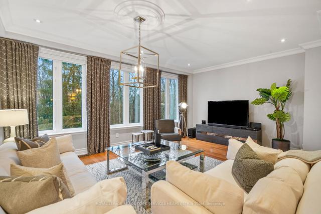 5 - 217 Roslin Ave, Townhouse with 3 bedrooms, 5 bathrooms and 2 parking in Toronto ON | Image 7