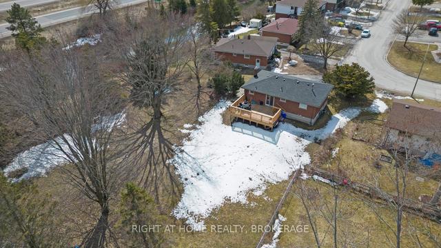 765 Stocker Rd, House detached with 3 bedrooms, 2 bathrooms and 5 parking in Peterborough ON | Image 35