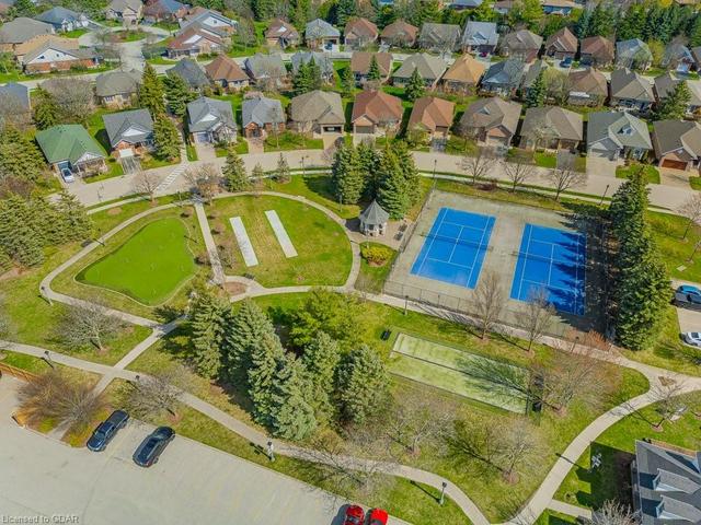 26 Honeysuckle Drive, House semidetached with 3 bedrooms, 2 bathrooms and 2 parking in Guelph ON | Image 36
