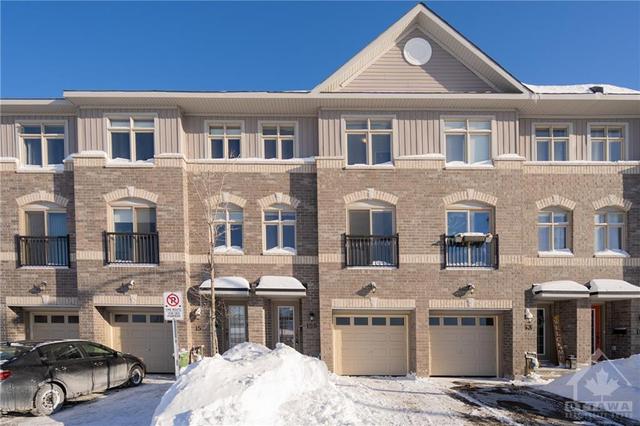 155 Camden Private, Townhouse with 3 bedrooms, 3 bathrooms and 2 parking in Ottawa ON | Image 1
