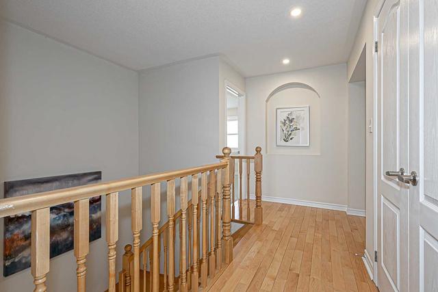 25 Storybook Cres, House detached with 4 bedrooms, 4 bathrooms and 6 parking in Markham ON | Image 17