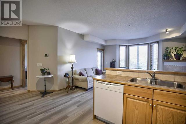 103, - 15 Everstone Drive Sw, Condo with 1 bedrooms, 1 bathrooms and 1 parking in Calgary AB | Image 8