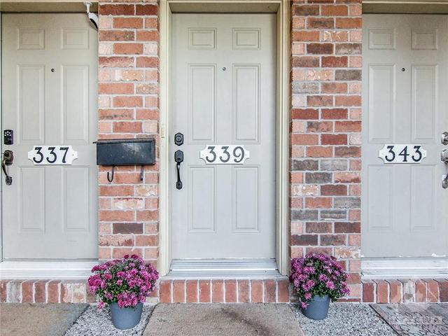 339 Elite Private, House attached with 2 bedrooms, 2 bathrooms and 1 parking in Ottawa ON | Image 4