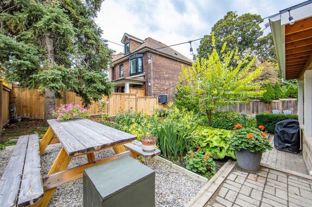11 Glenlake Ave, House detached with 3 bedrooms, 4 bathrooms and 3 parking in Toronto ON | Image 34