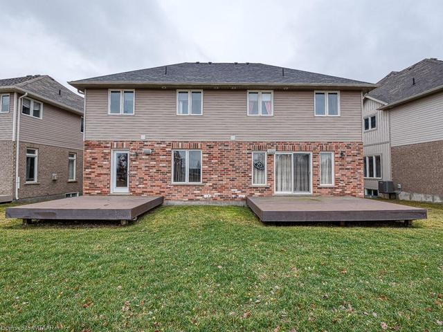 1144 Caen Avenue, House semidetached with 3 bedrooms, 3 bathrooms and null parking in Woodstock ON | Image 39